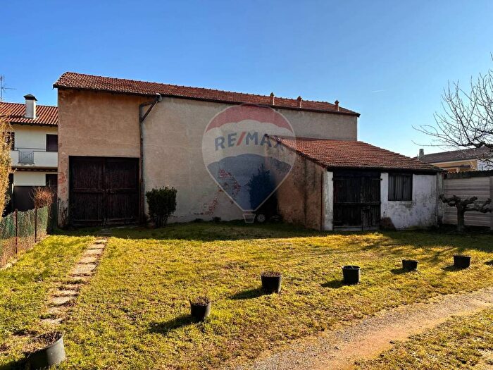 Casa con 6 locali in vendita in Piazza Risorgimento, Ravello Villastanza Villapia, Parabiago
