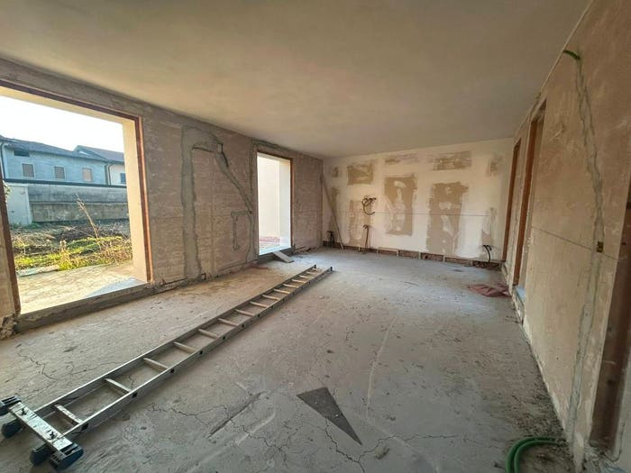 Appartamento trilocale in vendita in Via Beato Papa Giovanni XXIII, Lurano
