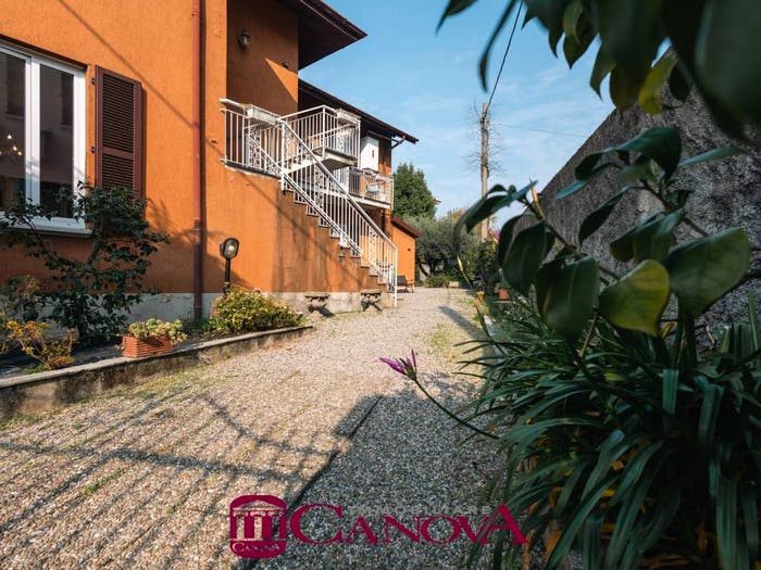 Casa con 6 locali in vendita in Centro, Fino Mornasco