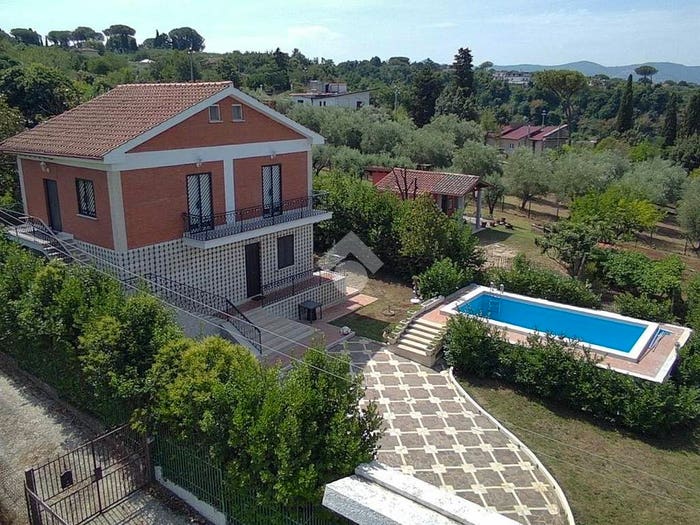 Casa con 5 locali in vendita in Via ponte della barocella, Gallicano nel Lazio