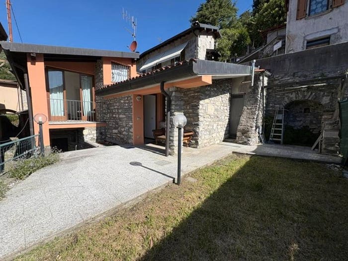 Appartamento bilocale in vendita in Cernobbio