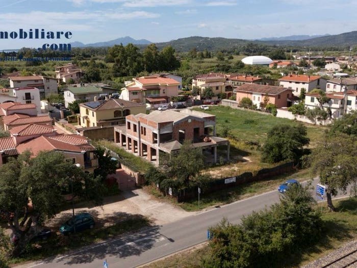 Casa con 5 locali in vendita in Via Monsignor Virgilio, Centro, Tortolì