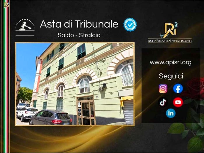 Appartamento trilocale in vendita in Via del Lagaccio, Granarolo Oregina Lagaccio, Genova
