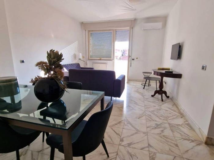 Appartamento quadrilocale in vendita in Marina di Carrara, Carrara
