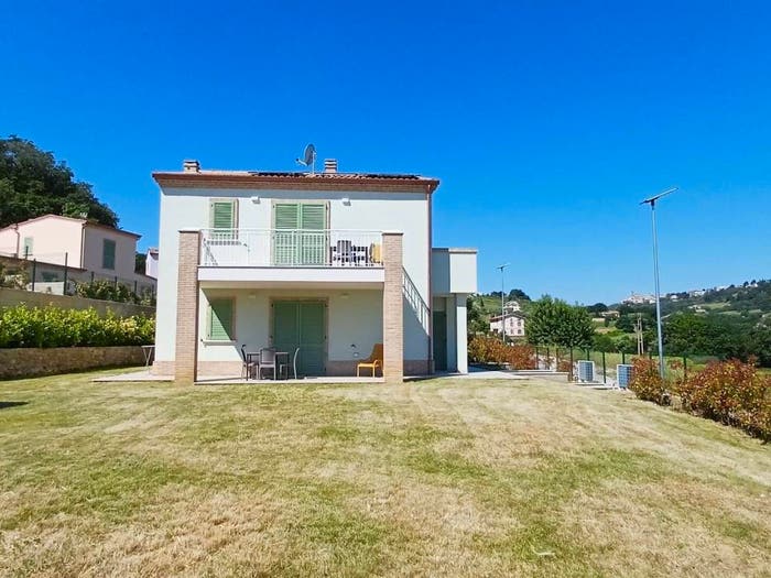 Appartamento trilocale in vendita in Contrada Marina, Campofilone