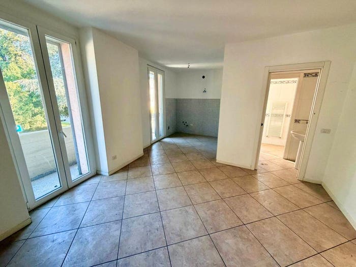 Appartamento bilocale in vendita in Via Roma, Centro, Gragnano Trebbiense
