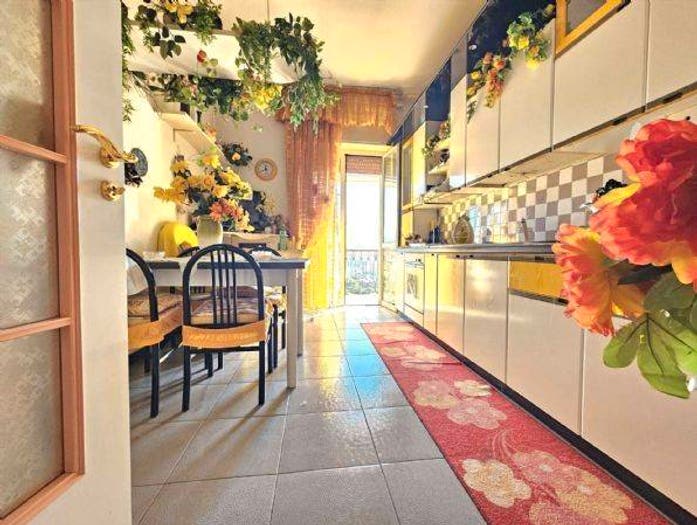 Appartamento quadrilocale in vendita in VIA FAMIGLIA PIETRO LAMBERTI, Nocera Inferiore