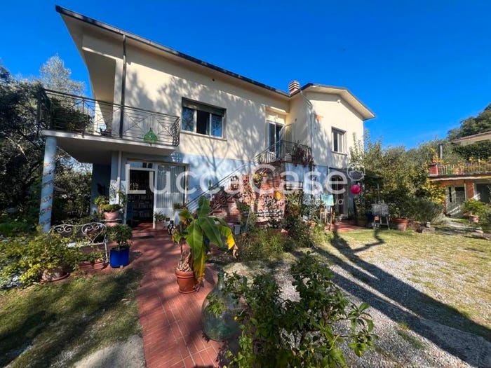 Casa con 6 locali in vendita in Via della Billona, Monte San Quirico Tre Cancelli, Lucca