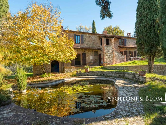 Casa con 6 locali in vendita in Vocabolo Marciano, Centro, Città della Pieve