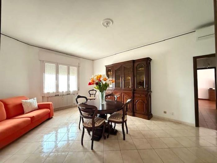 Appartamento con 5 locali in vendita in Via Maria Bensi, Cristo, Alessandria
