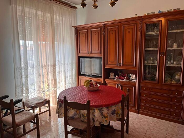 Appartamento trilocale in vendita in Aldo Moro, Centro, Bordighera