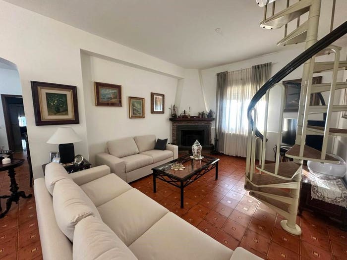 Casa con 6 locali in vendita in Via Peschiera, Centro, Mascalucia