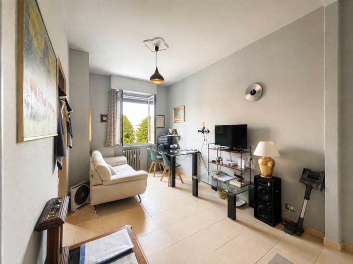 Appartamento trilocale in vendita in Via Aurelio Robino, Canelli