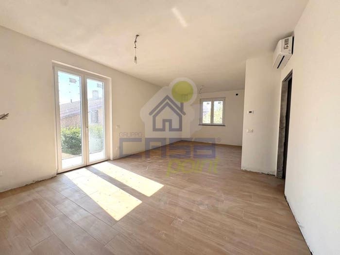 Appartamento con 5 locali in vendita in LINDA CHIOZZA, San Daniele Po
