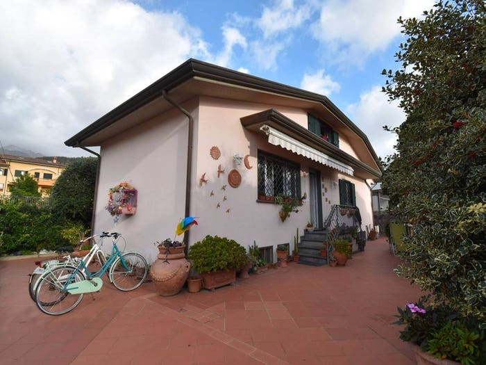 Casa con 5 locali in vendita in Via Acquala, Debbia Cervaiolo, Montignoso