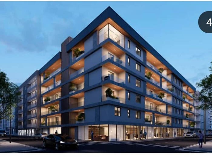 Appartamento con 5 locali in vendita in Via Ferrante Loffredo, Arenaccia, Napoli
