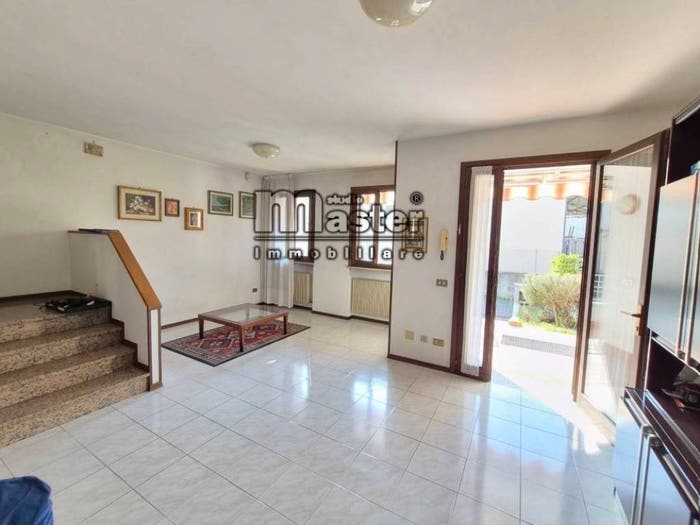 Casa con 6 locali in vendita in Via Zecchina, Centro, Quinto di Treviso