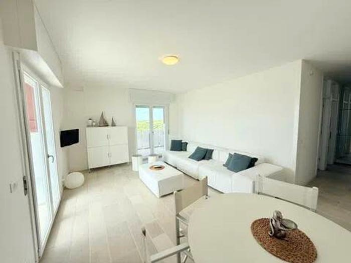 Appartamento quadrilocale in vendita in Lungomare Trieste, Centro, Lignano Sabbiadoro