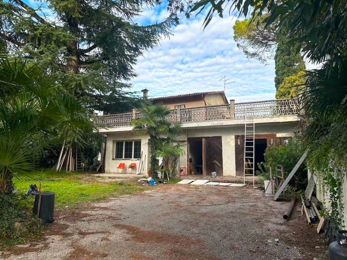 Casa con 6 locali in vendita in Via Guglielmo Marconi, Centro, Aiello del Friuli