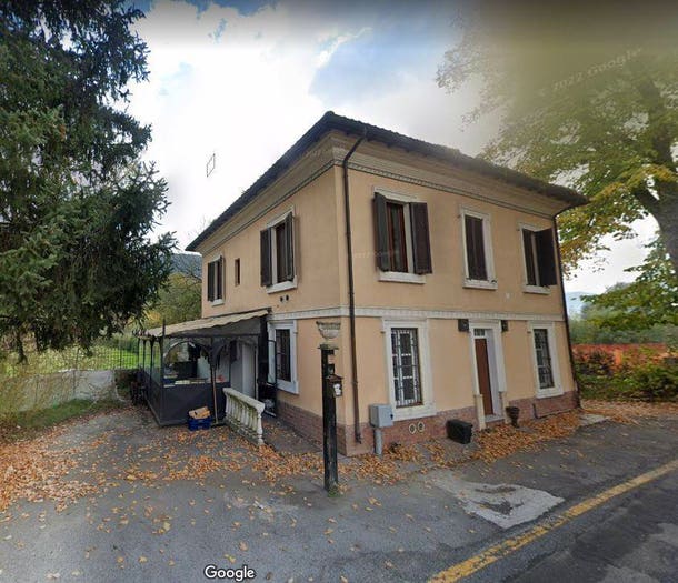 Casa con 6 locali in vendita in Via Salaria per Roma, Rieti