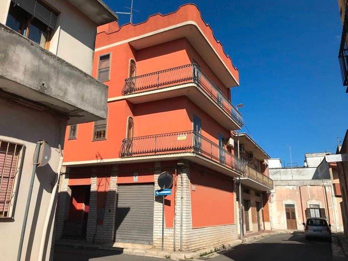 Casa con 5 locali in vendita in Via Galileo Galilei, Cellino San Marco