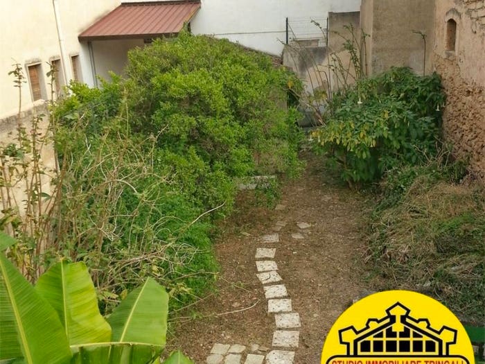 Casa con 6 locali in vendita in Centro, Avola