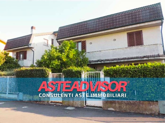 Casa quadrilocale in vendita in Frazione Zibido al Lambro Via Sandro Pertini, Zibido Al Lambro, Torrevecchia Pia
