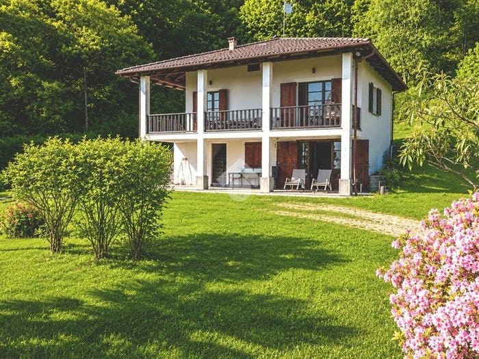 Casa con 6 locali in vendita in Via Borgata Barra, Gambasca