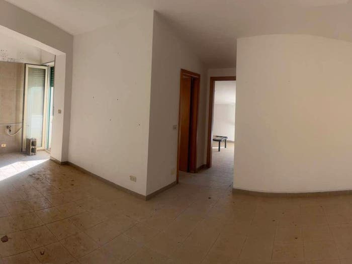 Casa trilocale in vendita in Via Vincenzo Lauro, Catanzaro Lido, Catanzaro