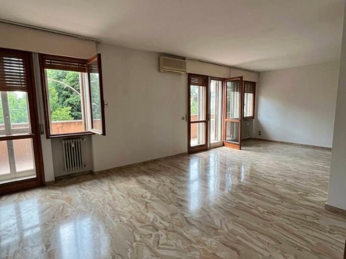 Appartamento quadrilocale in vendita in Via Roberto Marin, Prato della Valle Pontecorvo, Padova