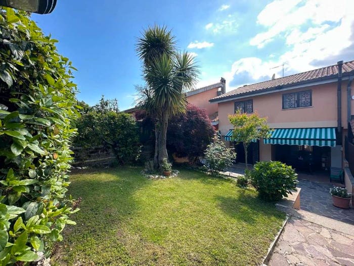 Casa con 5 locali in vendita in via europa, Centro, Rocca di Papa