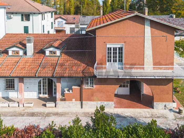 Casa con 6 locali in vendita in Centro, Busseto