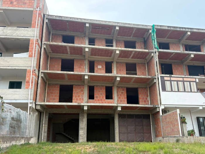 Casa in vendita in Via Ugo Foscolo, Santa Lucia del Mela