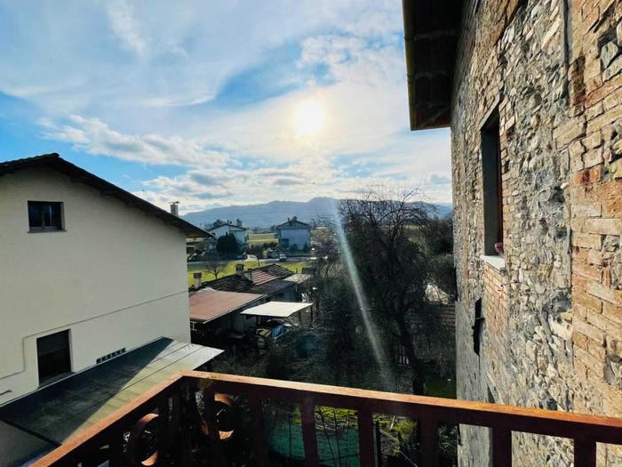 Appartamento con 6 locali in vendita in Via Genesio Polidori, Titta, Città di Castello