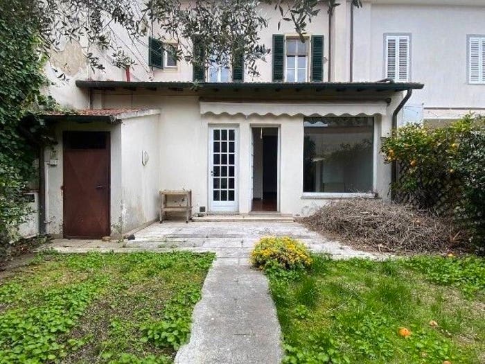 Casa con 6 locali in vendita in Masini XX Settembre, Empoli