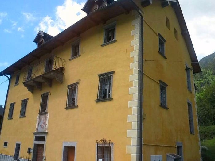Appartamento trilocale in vendita in Frazione Altoggio, Premia