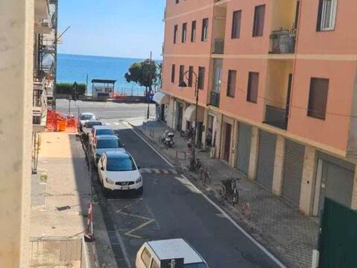 Appartamento trilocale in vendita in Laigueglia