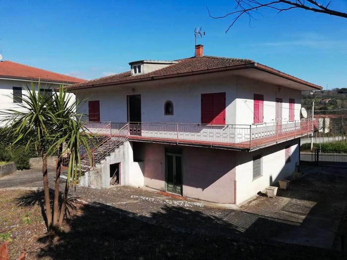 Casa con 6 locali in vendita in Via Caduti sul Lavoro, Centro, Caiazzo