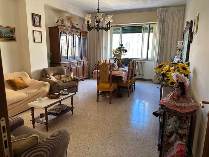Appartamento trilocale in vendita in Via Domenico Marincola Pistoia, Sala, Catanzaro