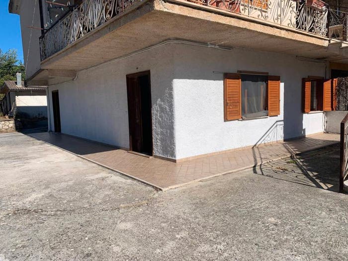 Casa trilocale in vendita in Morolo