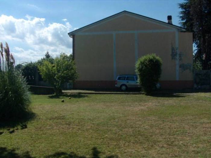 Casa trilocale in vendita in Via Giuseppe Mazzini, Centro, Lungavilla