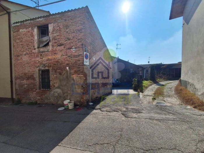 Casa quadrilocale in vendita in Via Ponte Riolo, Centro, Cavenago d'Adda