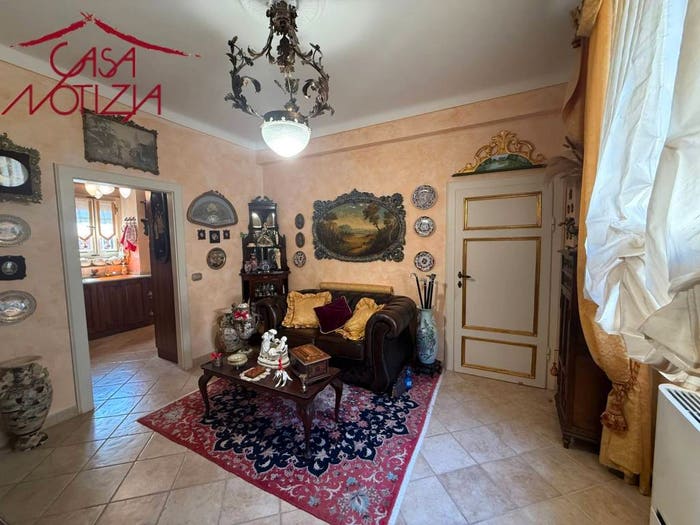 Appartamento trilocale in vendita in via del loreto, Piazza Napoleone San Michele, Lucca