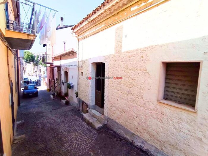 Appartamento bilocale in vendita in Via Nazario Sauro, Orsara di Puglia