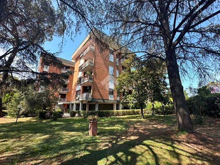 Appartamento con 5 locali in vendita in Via Matteo Bartoli, Cecchignola Giuliano Dalmata, Roma