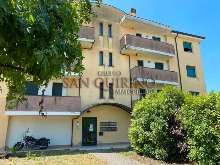 Appartamento trilocale in vendita in Via Mazzone, Mortizzuolo Ponte San Pellegrino, Mirandola