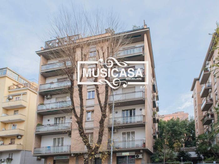 Appartamento bilocale in vendita in Viale dei Quattro Venti, Monteverde Vecchio, Roma