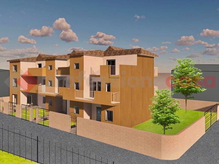 Casa con 5 locali in vendita in Via Caccioppoli, Casagiove