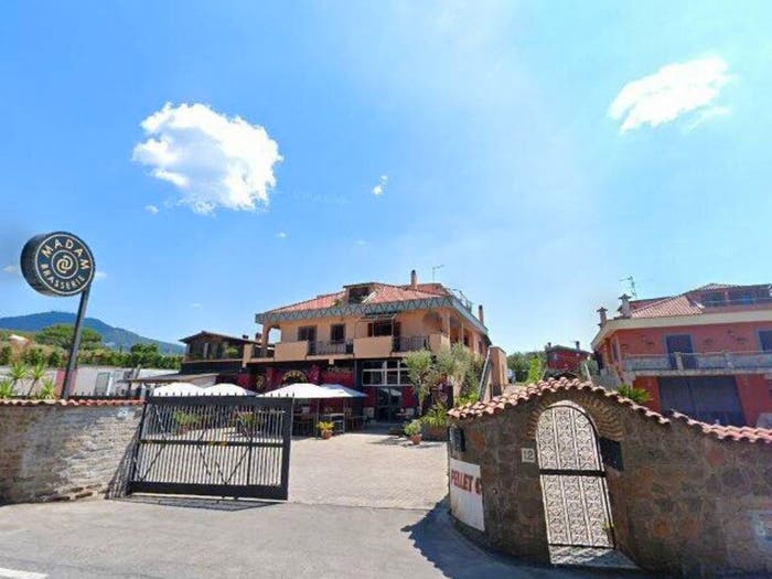 Appartamento con 6 locali in vendita in Via Capo D Acqua Marino RM, Semicentro, Marino