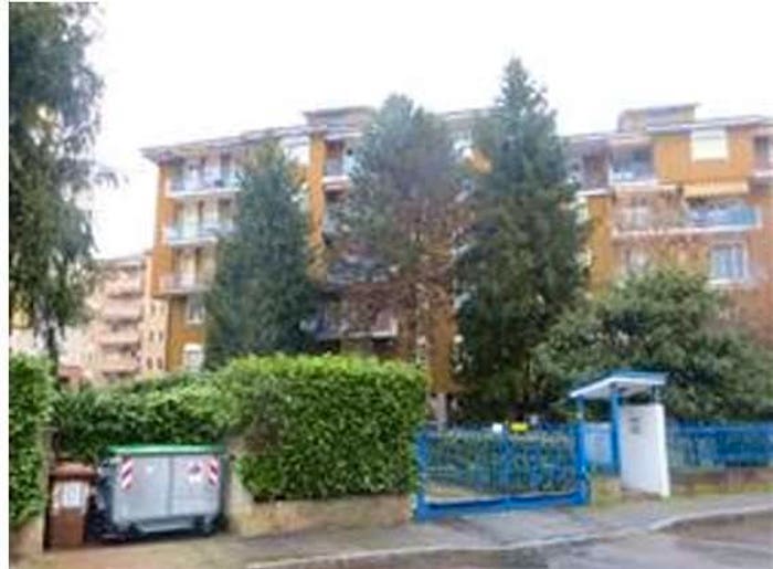 Appartamento con 6 locali in vendita in VIA GIOVAN BATTISTA VICO, Palazzolo Milanese, Paderno Dugnano